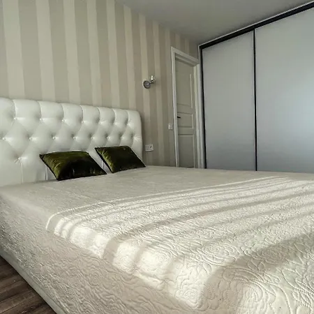 Debreceno Apartamentai 아파트 *